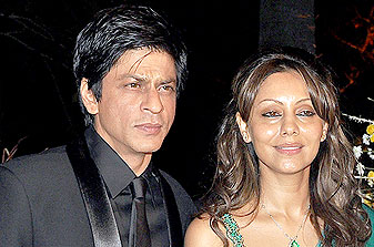 SRK irked with Hrithik's 'hot' comments on wife?
